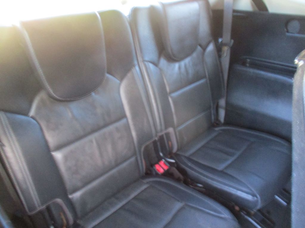 Used Kia Carens 2018 for sale - 77825878: Photo 30