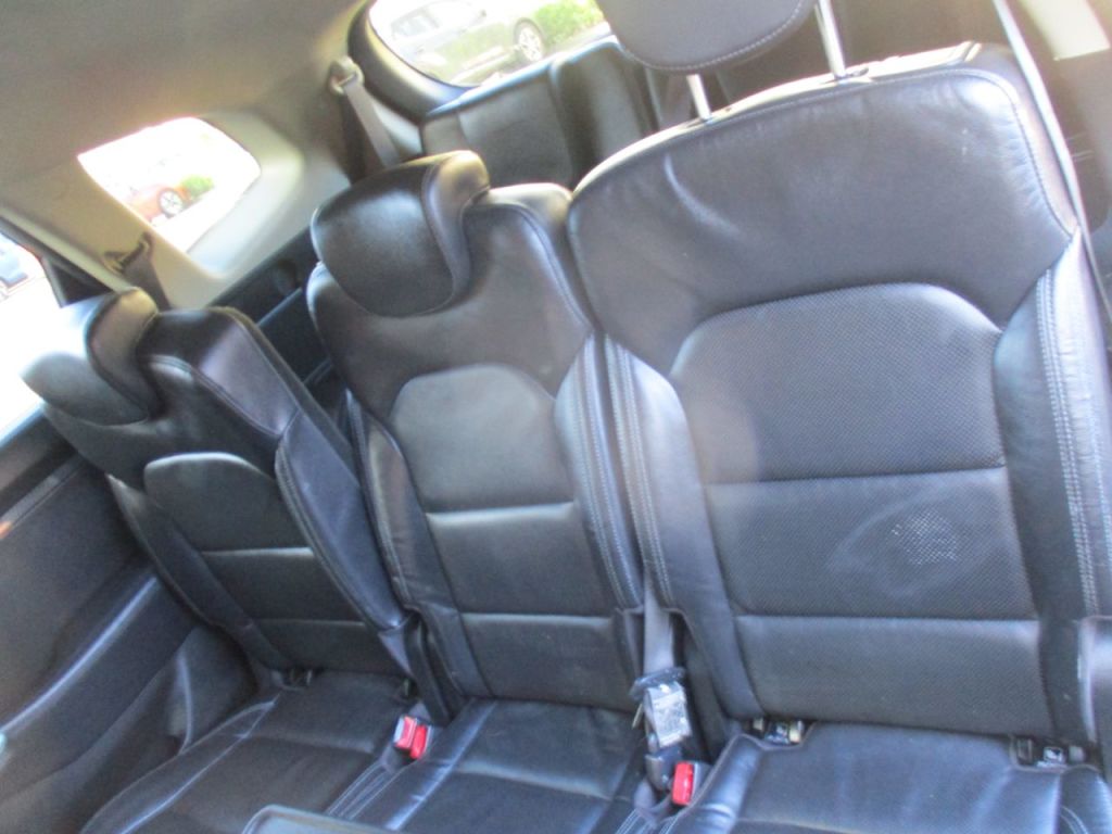 Used Kia Carens 2018 for sale - 77825878: Photo 33