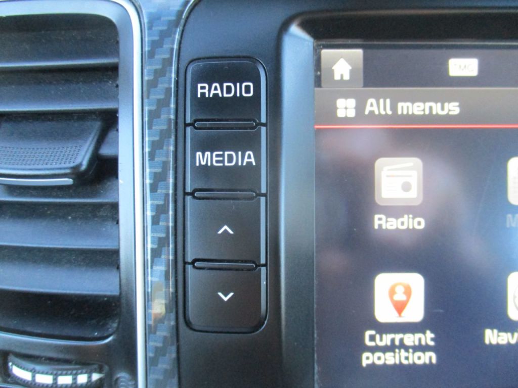 Used Kia Carens 2018 for sale - 77825878: Photo 56