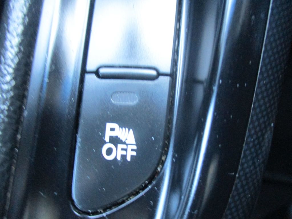 Used Kia Carens 2018 for sale - 77825878: Photo 59