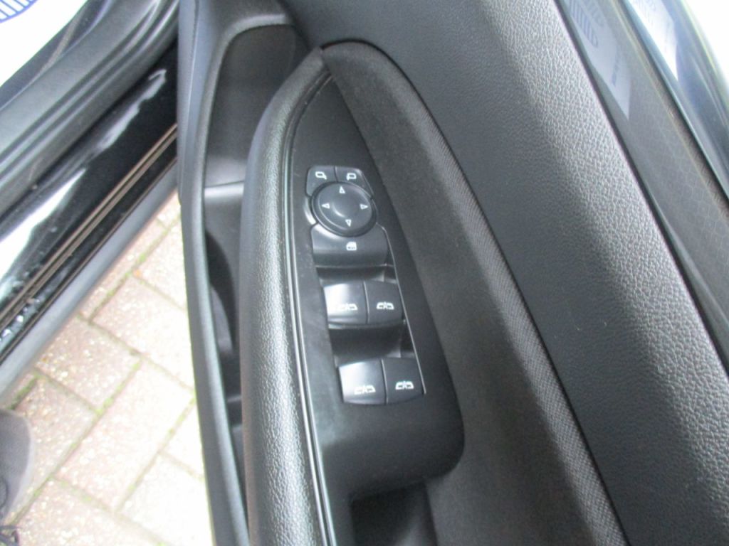 Used Vauxhall Insignia 2019 for sale - 77850510: Photo 18