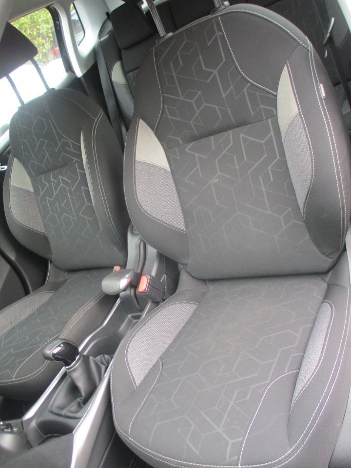 Used Peugeot 2008 2018 for sale - 77825896: Photo 22