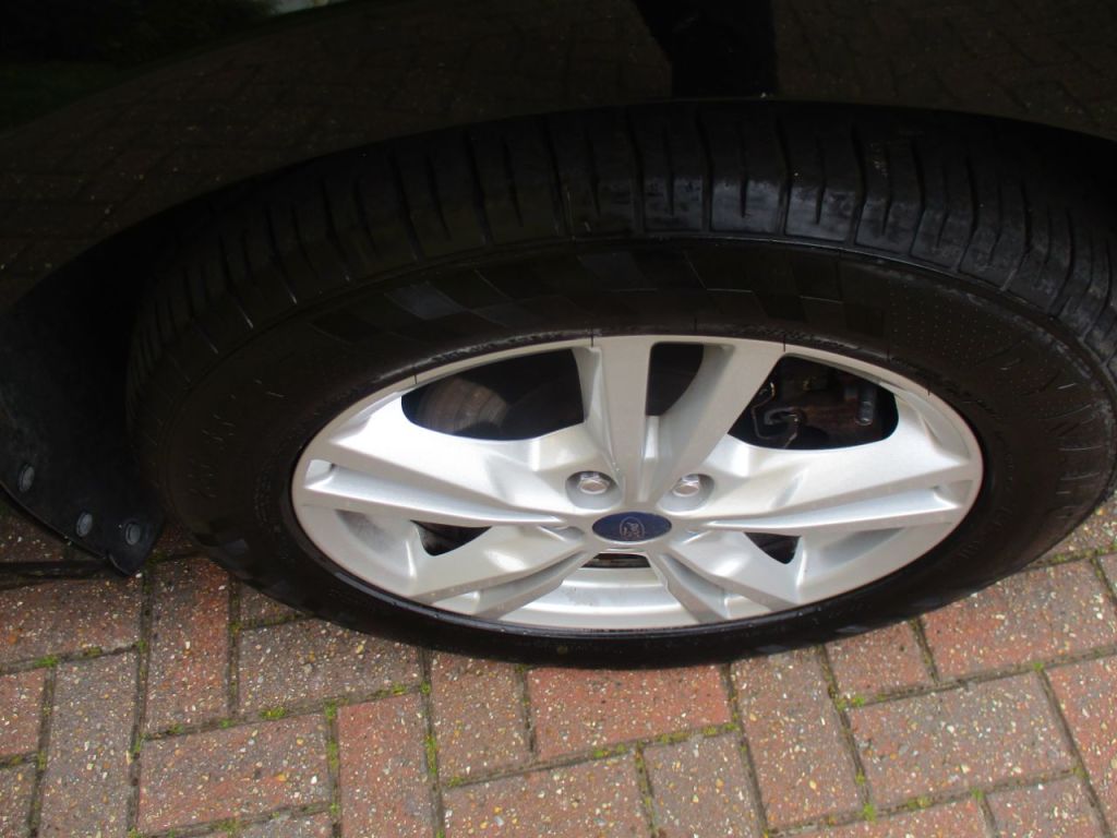 Used Ford S-Max 2017 for sale - 78212346: Photo 15