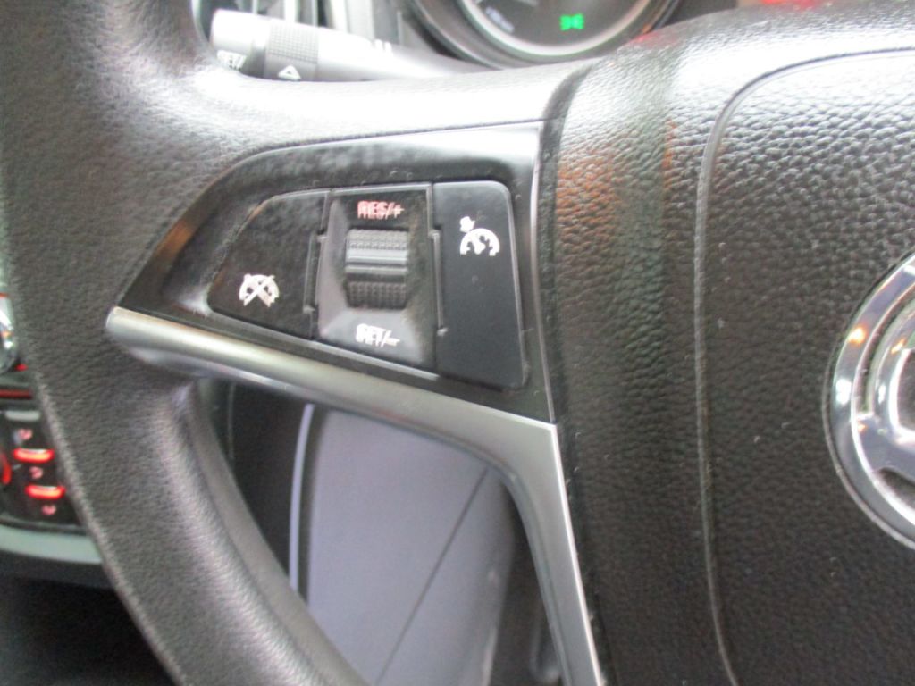 Used Vauxhall Astra 2012 for sale - 78181935: Photo 30