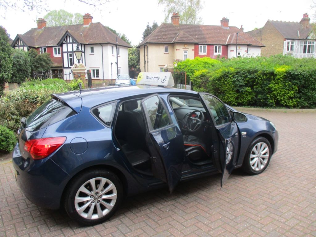 Used Vauxhall Astra 2012 for sale - 78181935: Photo 6