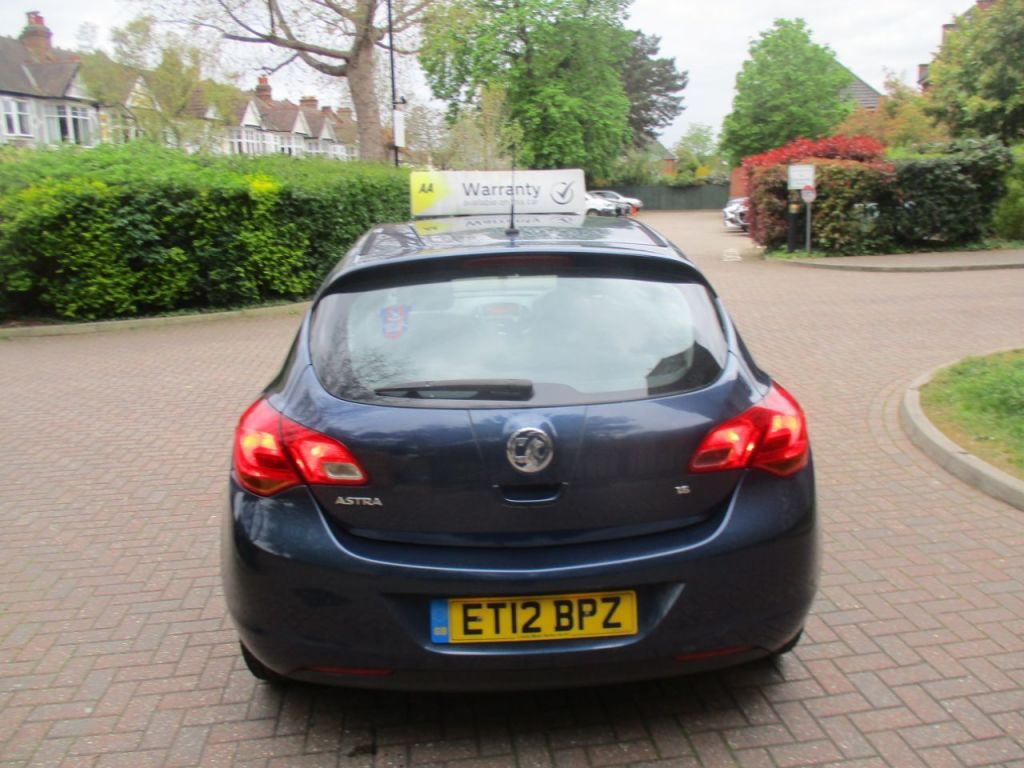 Used Vauxhall Astra 2012 for sale - 78181935: Photo 8