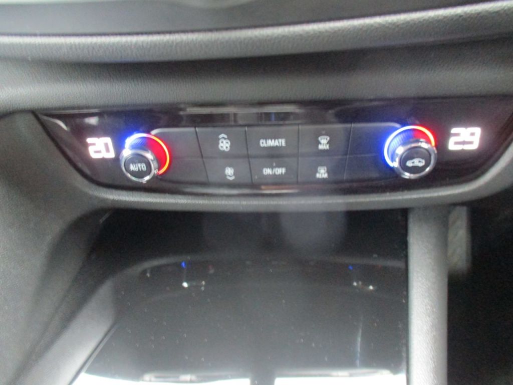 Used Vauxhall Insignia 2017 for sale - 77825898: Photo 39