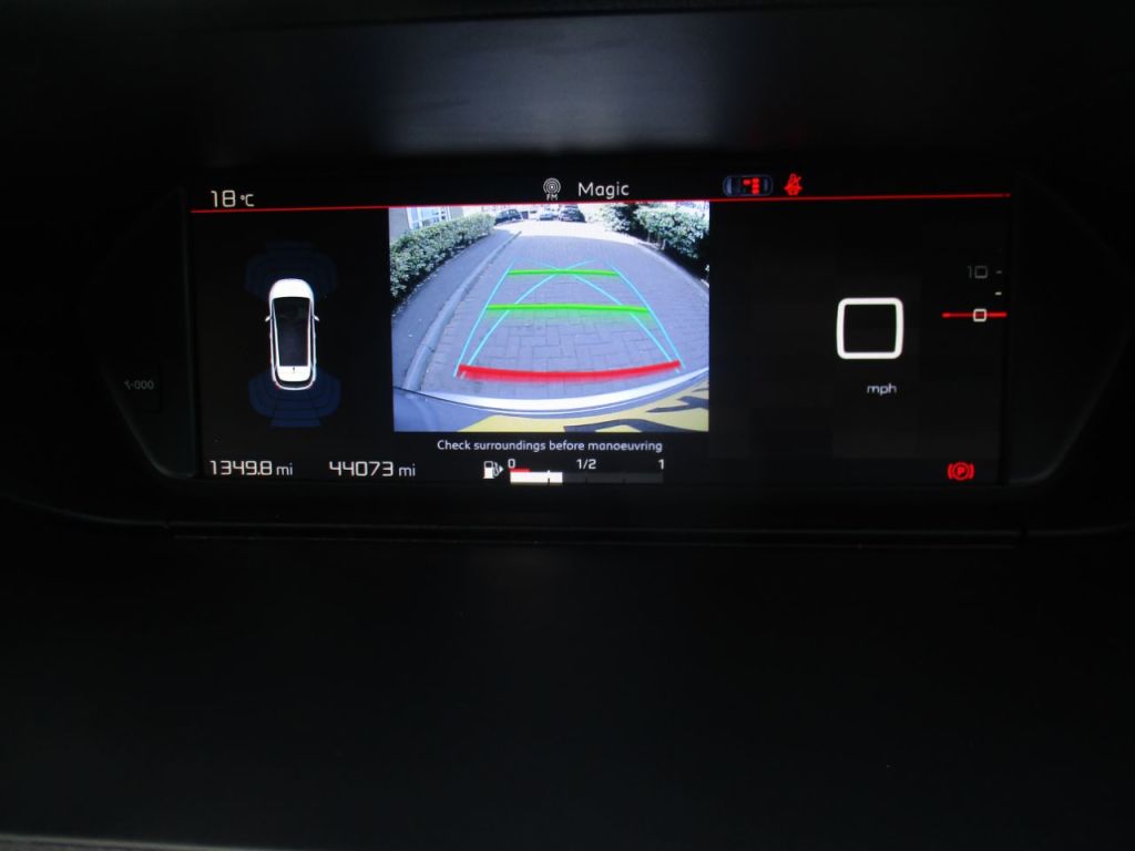 Used Citroen C4 Picasso 2018 for sale - 77825877: Photo 39