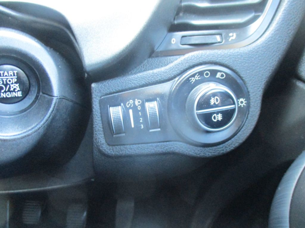 Used Fiat 500X 2015 for sale - 77945886: Photo 26