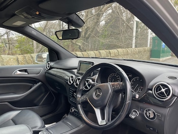 Used Mercedes-Benz B Class 2013 for sale - 77567379: Photo