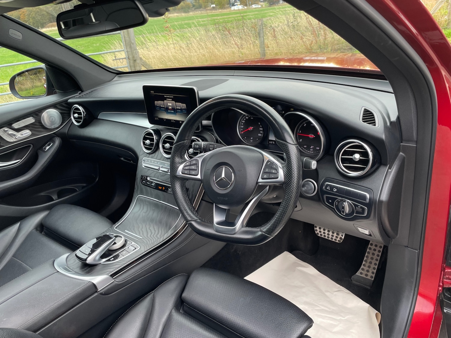 Used Mercedes-Benz GLC 2017 for sale - 76626801: Photo 10