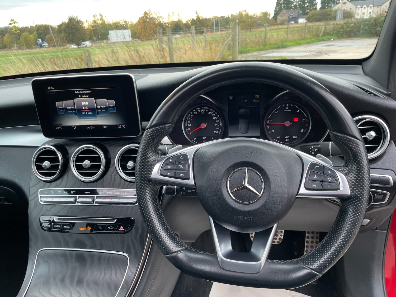 Used Mercedes-Benz GLC 2017 for sale - 76626801: Photo 12