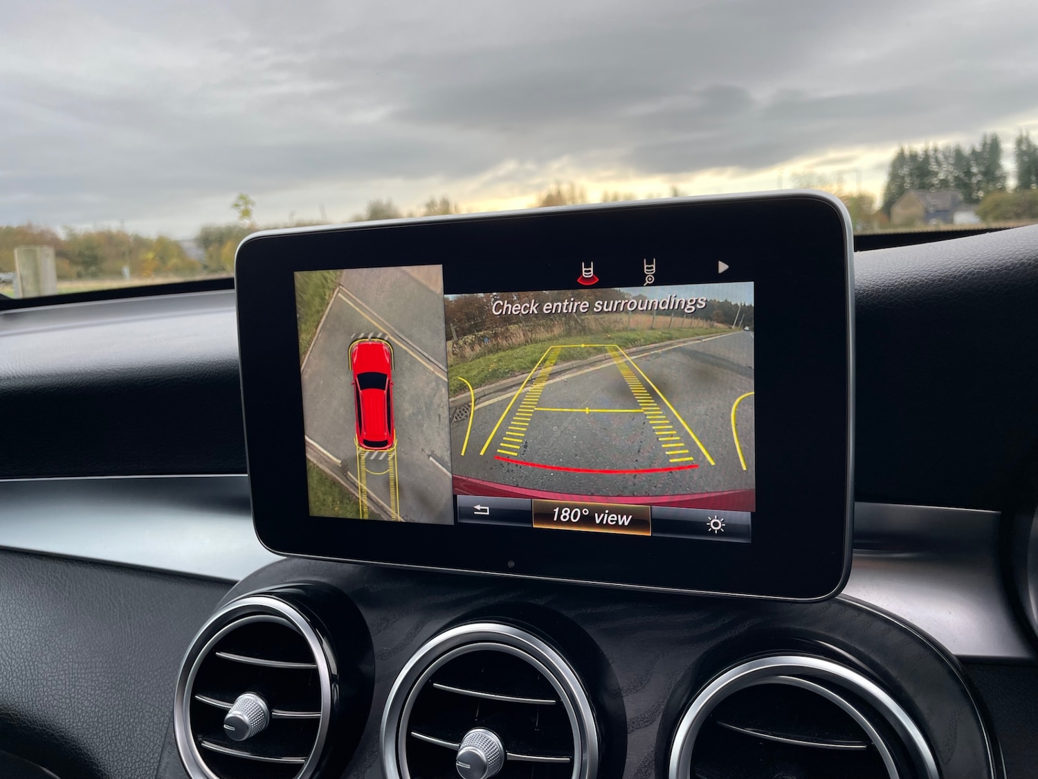 Used Mercedes-Benz GLC 2017 for sale - 76626801: Photo 24