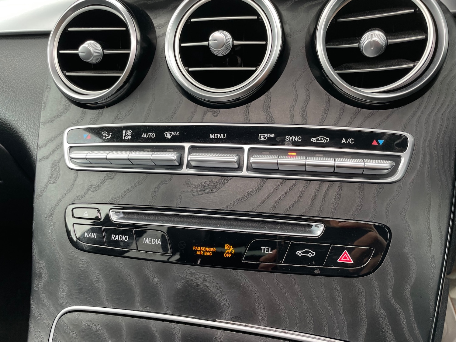 Used Mercedes-Benz GLC 2017 for sale - 76626801: Photo 25