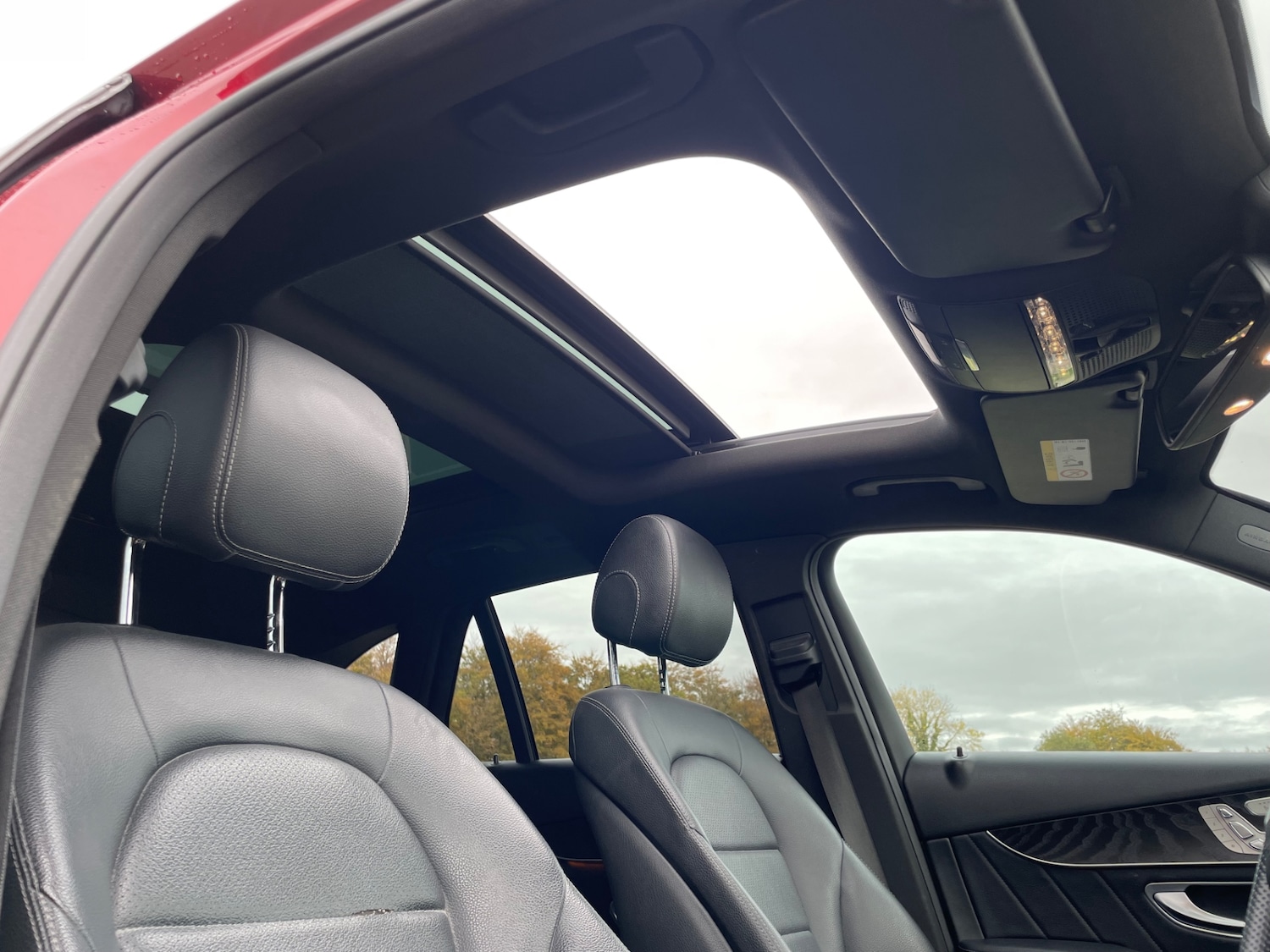 Used Mercedes-Benz GLC 2017 for sale - 76626801: Photo 8