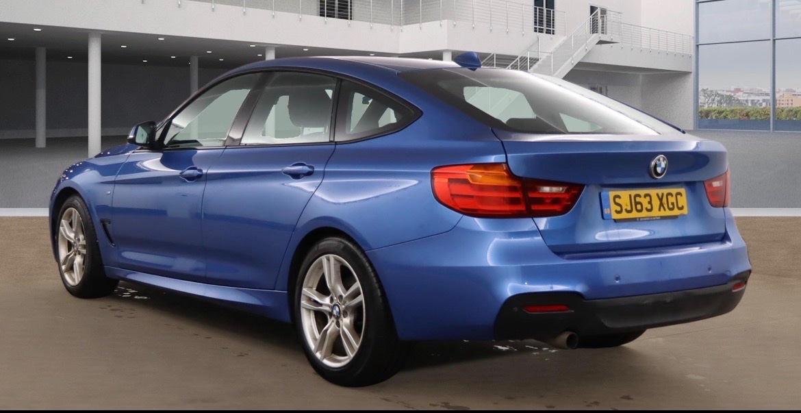 Used BMW 3 Series 2013 for sale - 77152392: Photo 2
