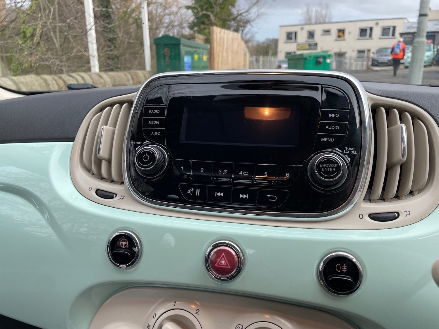 Used Fiat 500 2015 for sale - 76980345: Photo 11