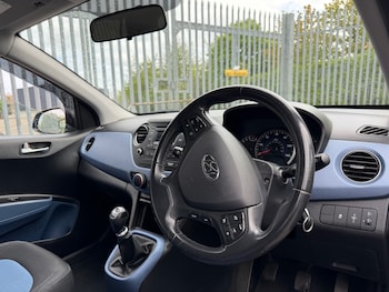 Used Hyundai i10 2014 for sale - 78520814: Photo