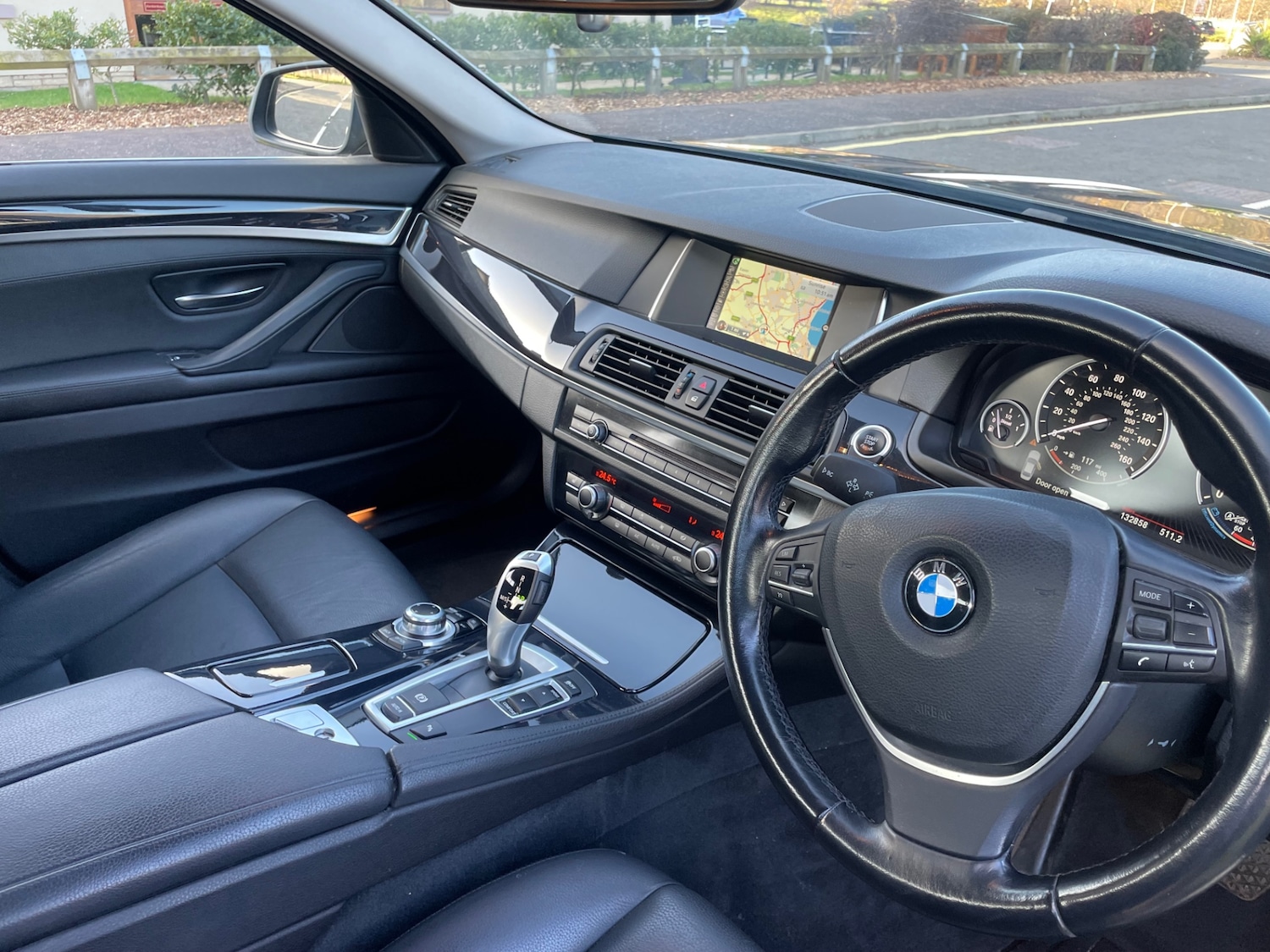 Used BMW 5 Series 2016 for sale - 76626776: Photo 5