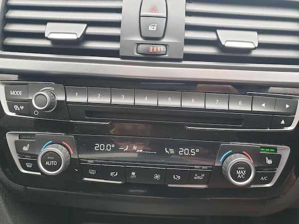 Used BMW 3 Series 2017 for sale - 76259785: Photo 18