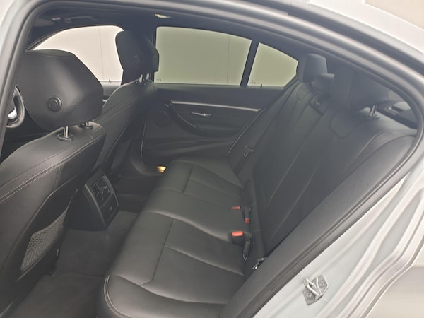 Used BMW 3 Series 2017 for sale - 76259785: Photo 40