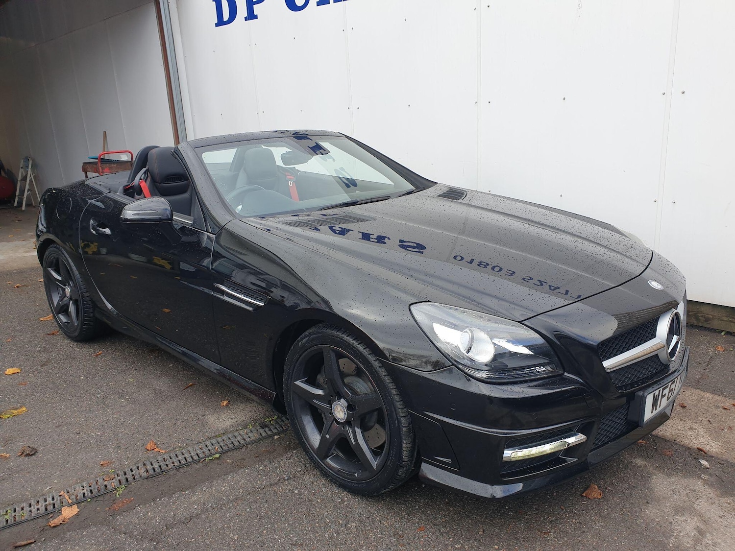 Used Mercedes-Benz SLK 2012 for sale - 76424392: Photo 1