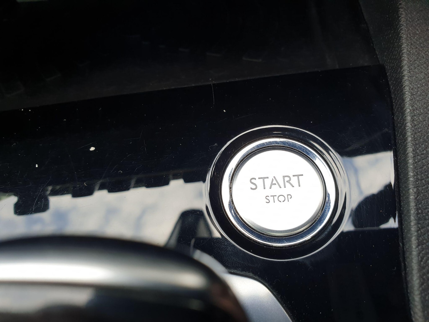 Used Peugeot 3008 2018 for sale - 76137494: Photo 22