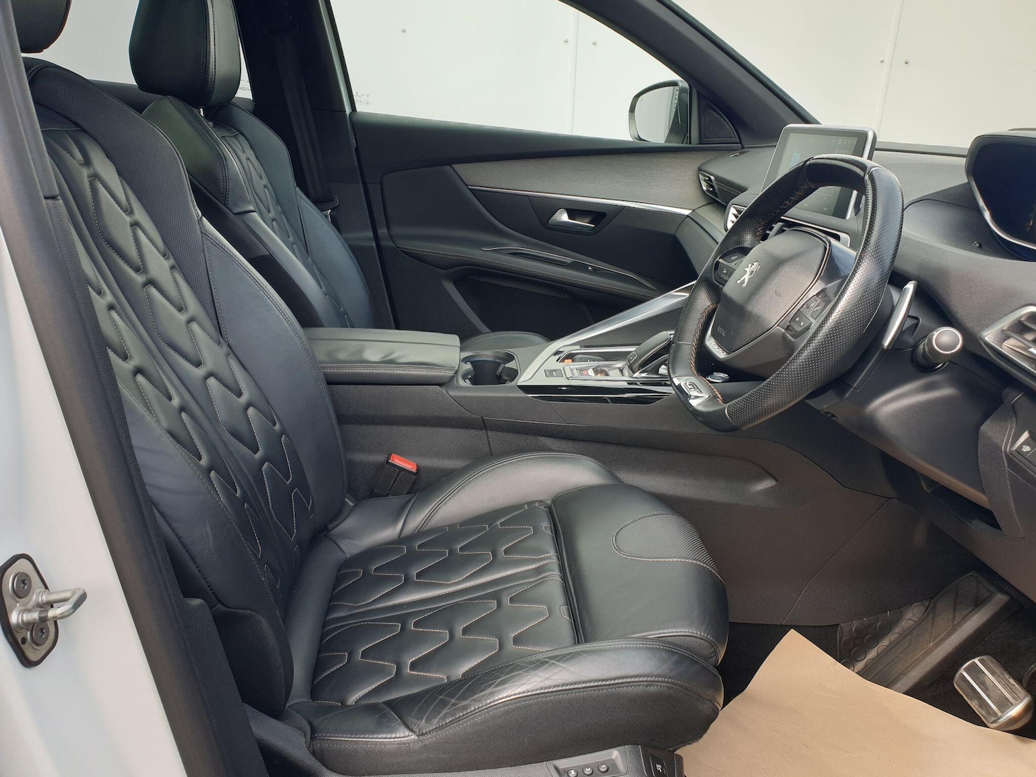 Used Peugeot 3008 2018 for sale - 76137494: Photo 37