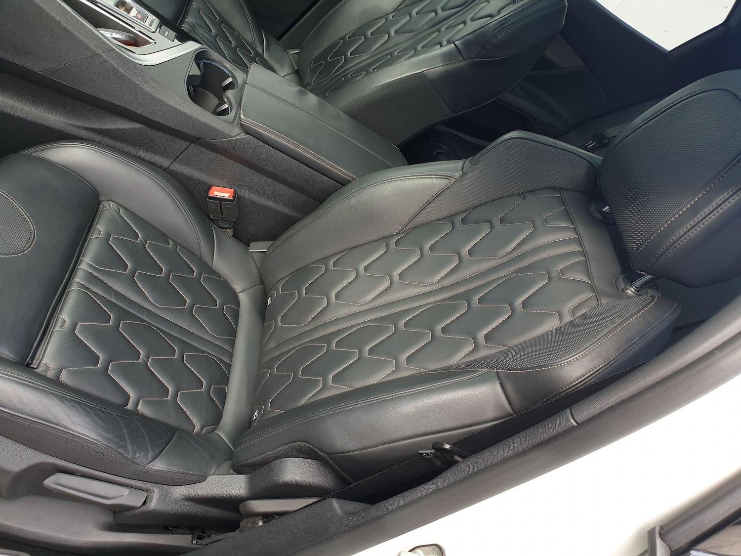 Used Peugeot 3008 2018 for sale - 76137494: Photo 50