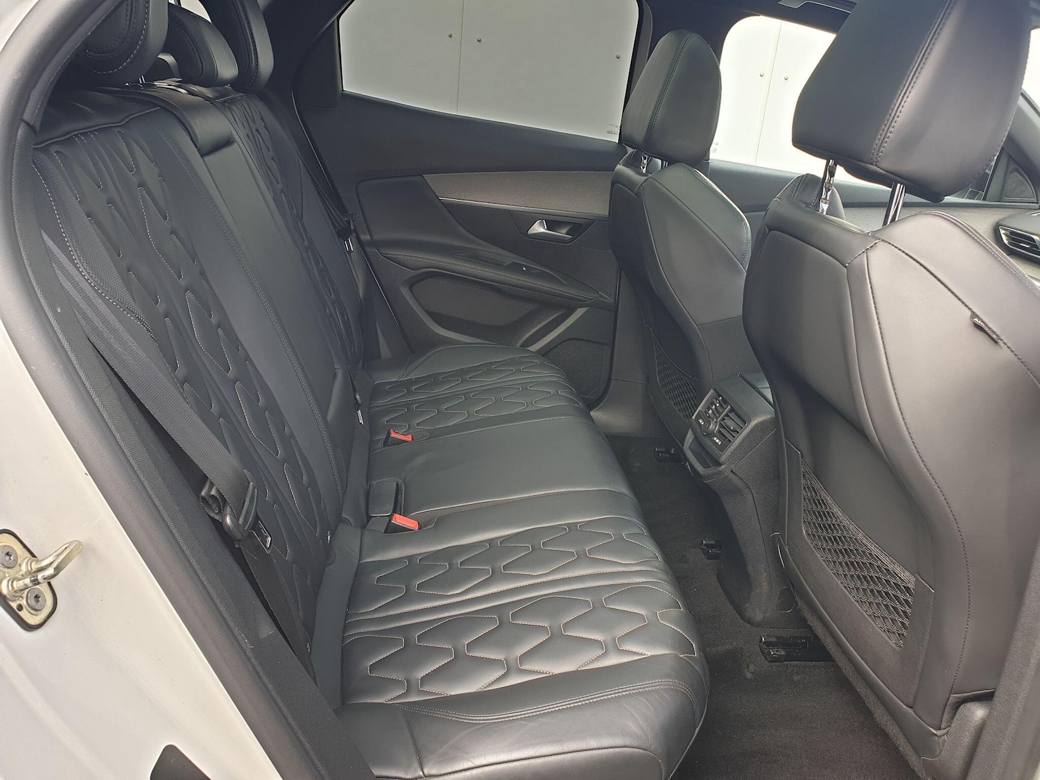 Used Peugeot 3008 2018 for sale - 76137494: Photo 52