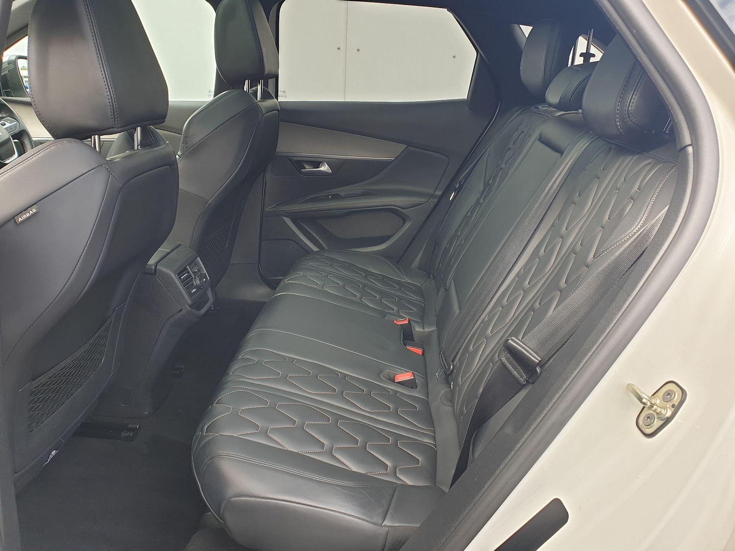 Used Peugeot 3008 2018 for sale - 76137494: Photo 53