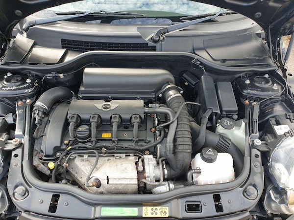 Used MINI Convertible 2009 for sale - 76137177: Photo 35