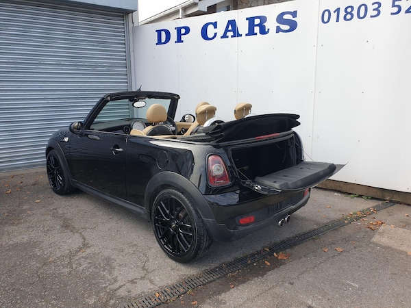 Used MINI Convertible 2009 for sale - 76137177: Photo 40