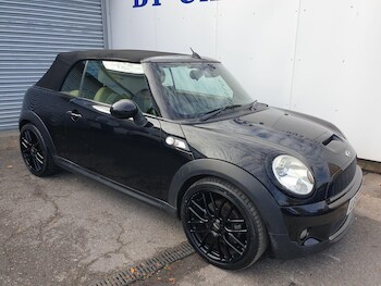 Used MINI Convertible 2009 for sale - 76137177: Photo 4