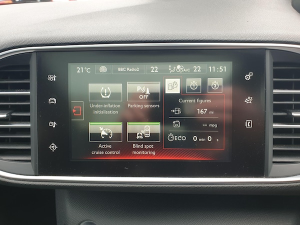 Used Peugeot 308 2015 for sale - 76137136: Photo 13