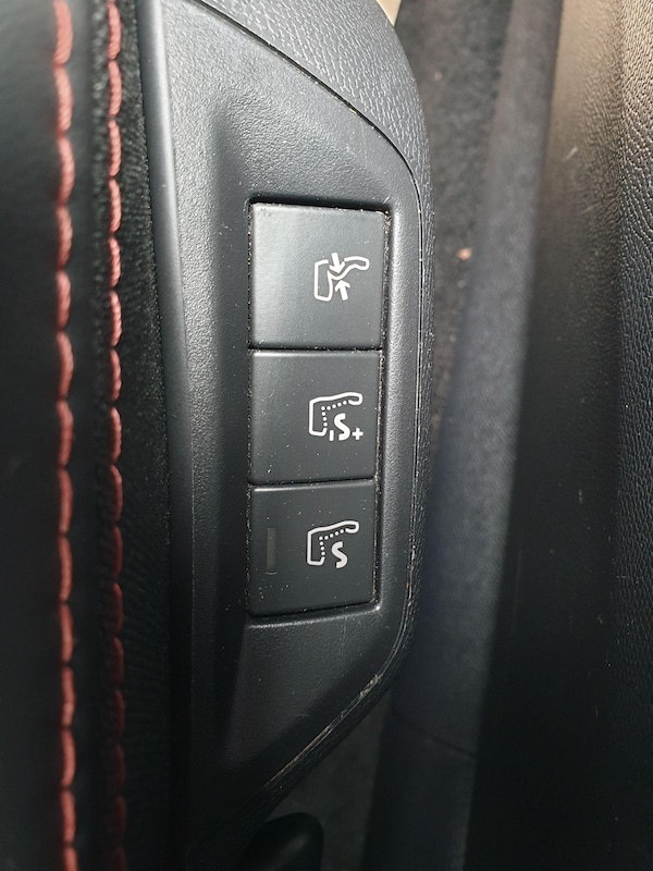 Used Peugeot 308 2015 for sale - 76137136: Photo 21