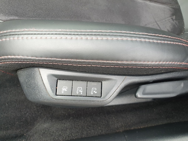 Used Peugeot 308 2015 for sale - 76137136: Photo 22