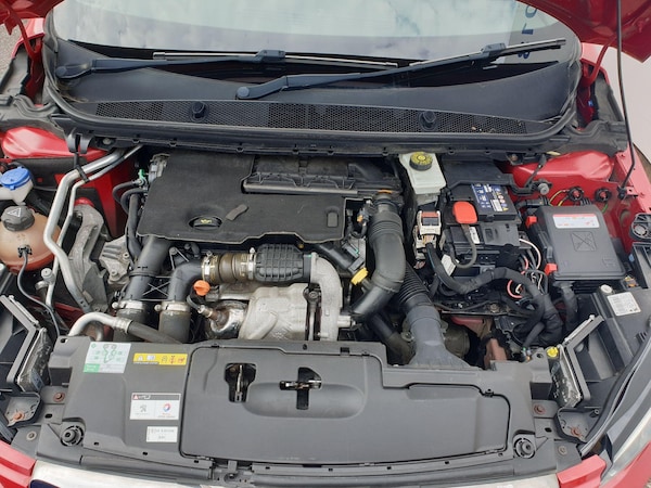 Used Peugeot 308 2015 for sale - 76137136: Photo 50