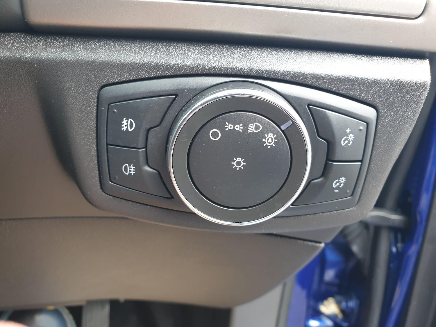 Used Ford Mondeo 2017 for sale - 75941359: Photo 34