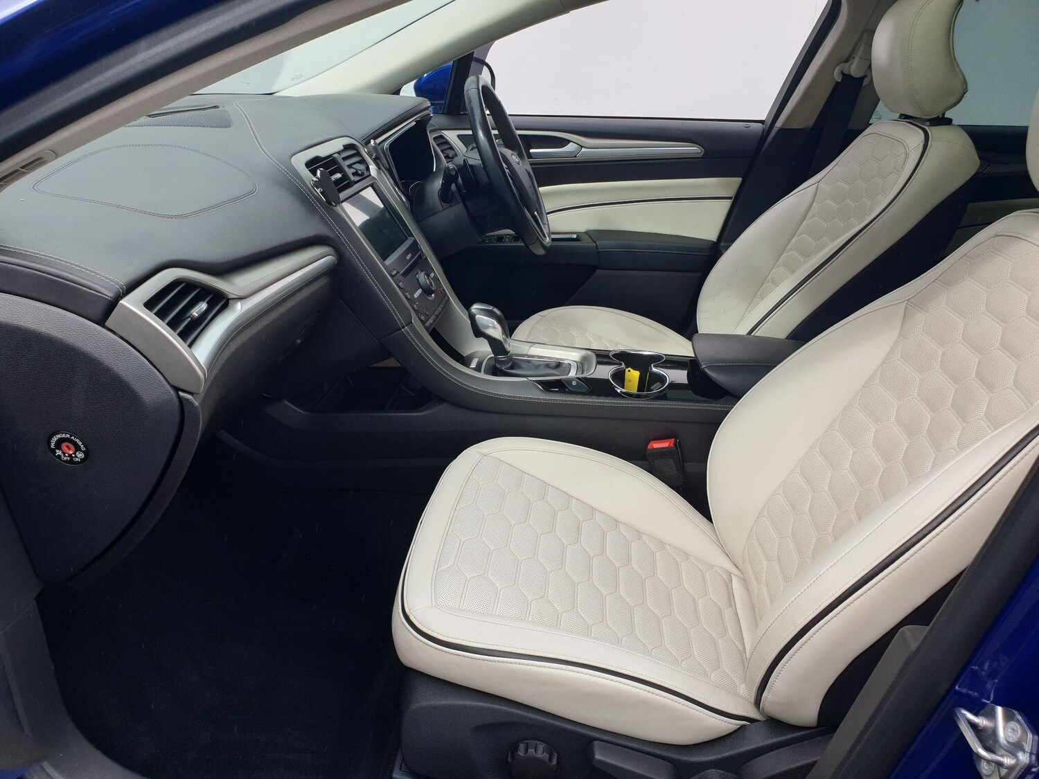 Used Ford Mondeo 2017 for sale - 75941359: Photo 44