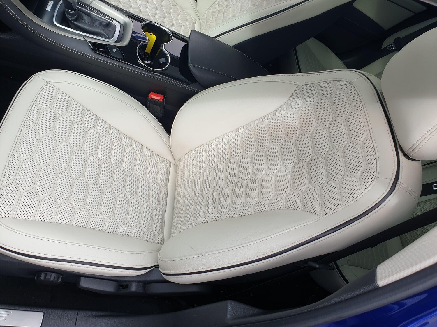 Used Ford Mondeo 2017 for sale - 75941359: Photo 46