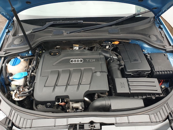 Used Audi A3 Cabriolet 2009 for sale - 76189896: Photo 38