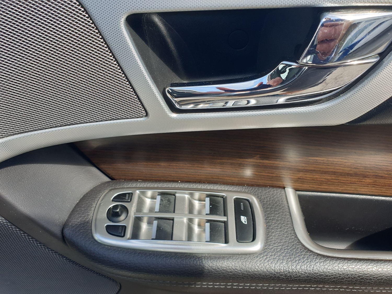 Used Jaguar XF 2012 for sale - 76485754: Photo 23