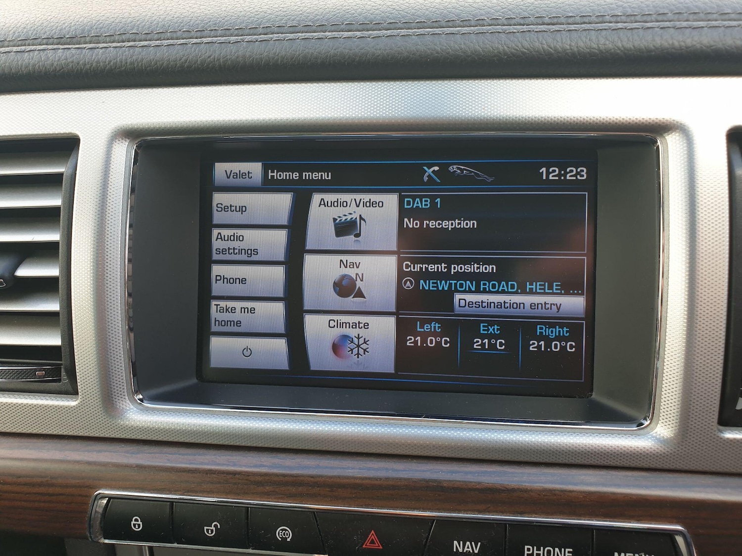 Used Jaguar XF 2012 for sale - 76485754: Photo 6