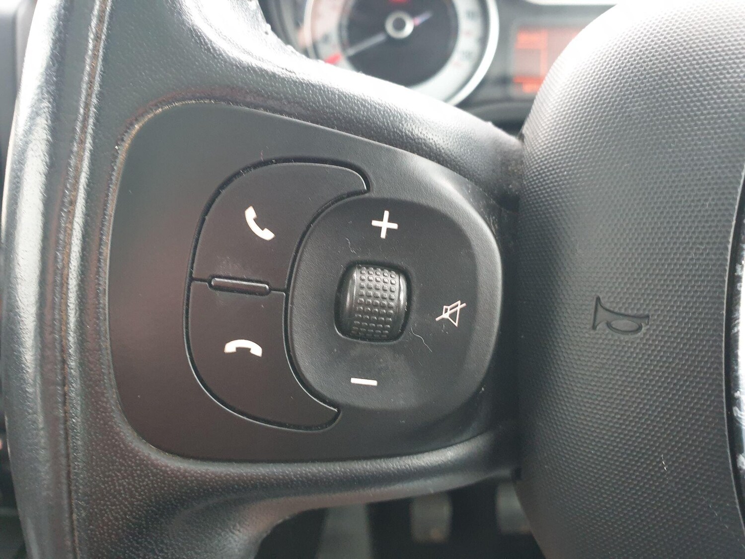 Used Fiat 500L 2014 for sale - 76512077: Photo 16