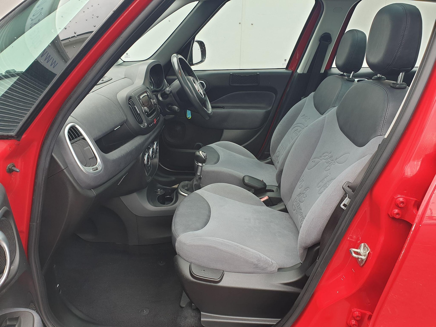 Used Fiat 500L 2014 for sale - 76512077: Photo 30