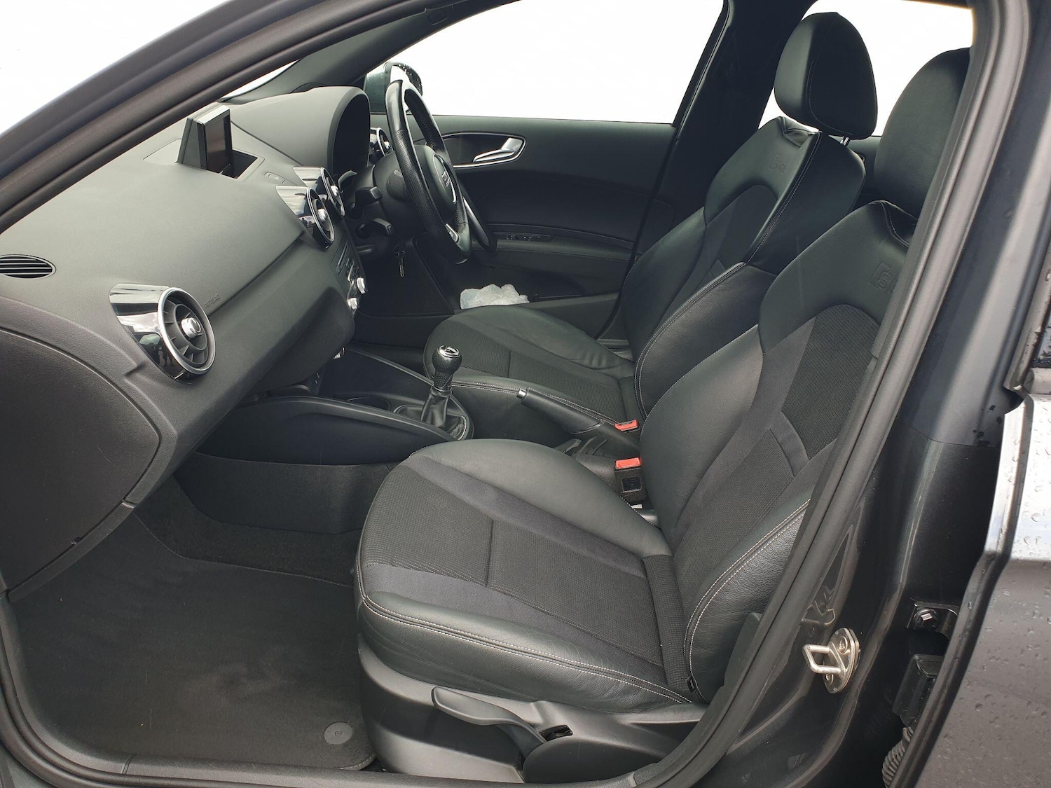Vehicle 29