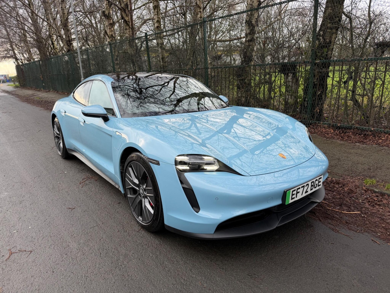 Used Porsche Taycan 2022 for sale - 77347038: Photo 1