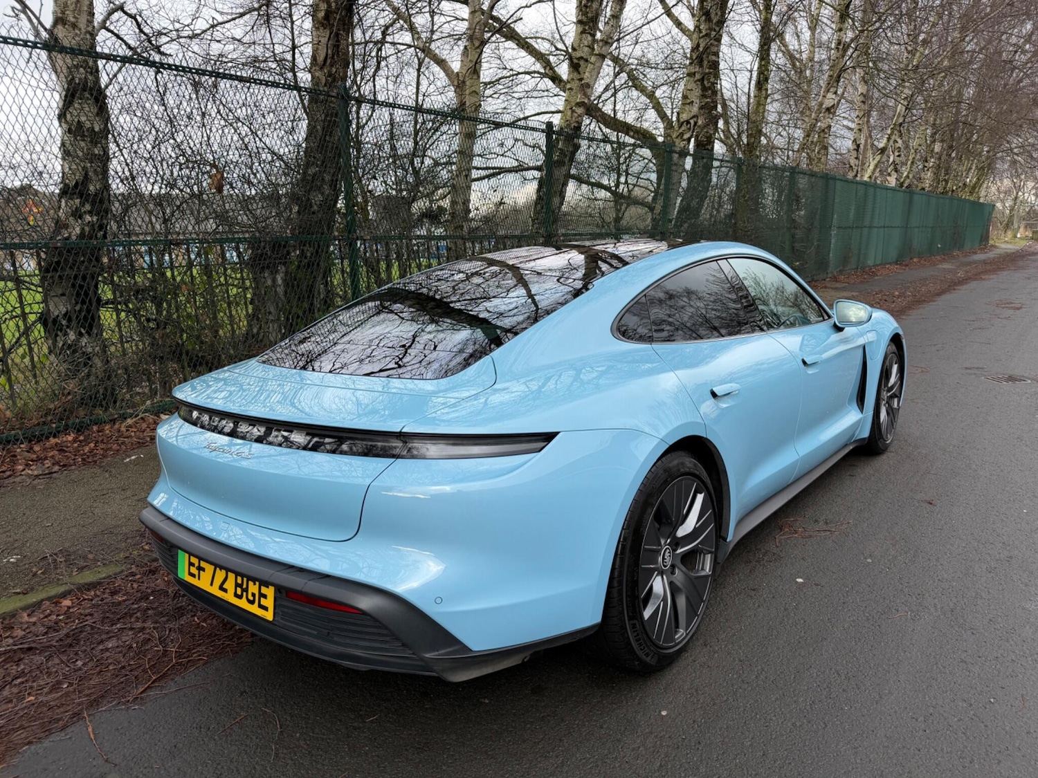 Used Porsche Taycan 2022 for sale - 77347038: Photo 4