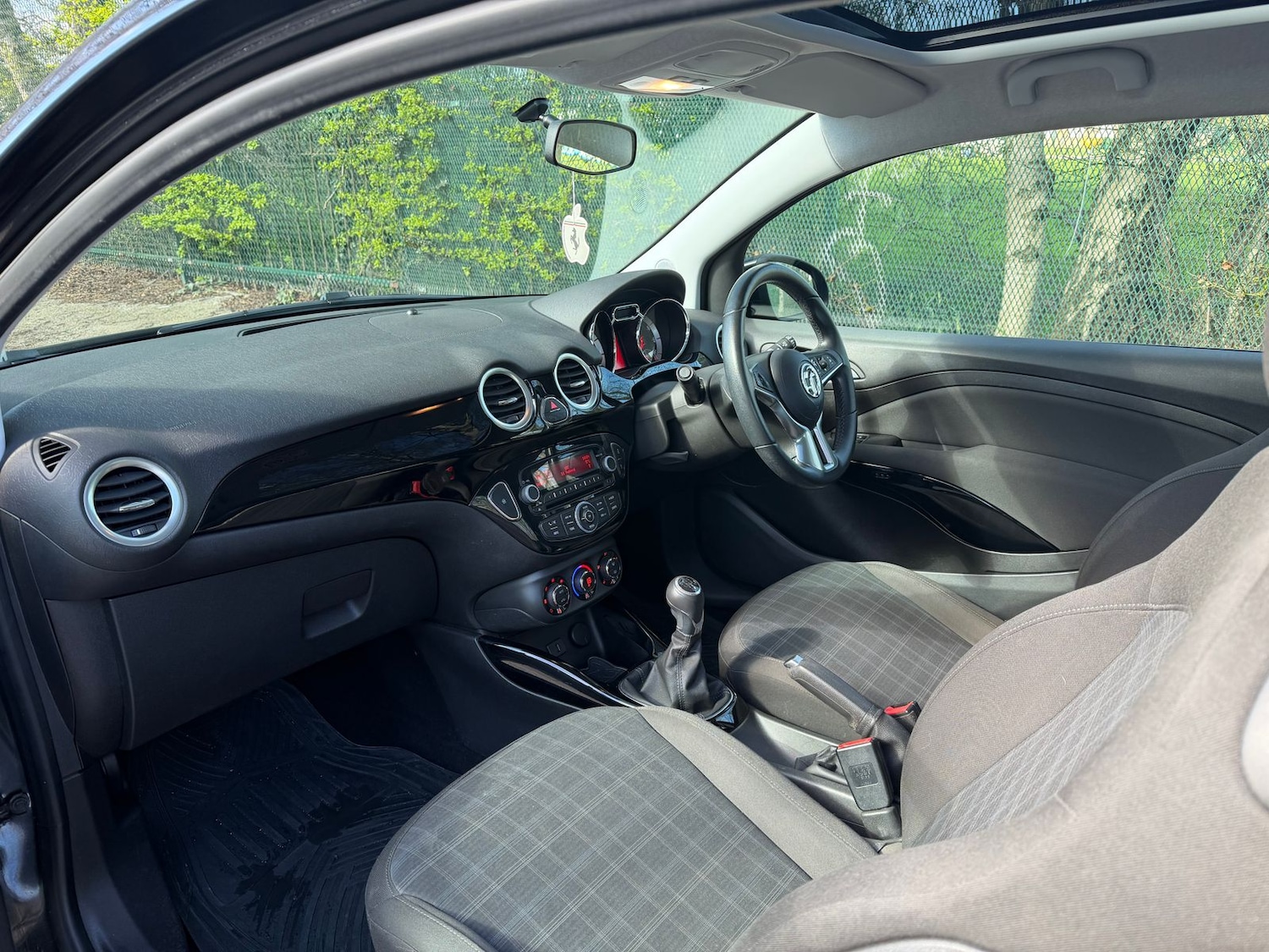 Used Vauxhall ADAM 2015 for sale - 78149988: Photo 12